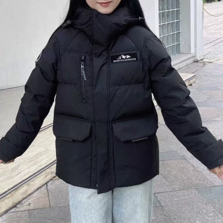 波家极寒90鹅绒户外25新款冬羽绒服女短连帽宽松保暖B250242402 - 图0