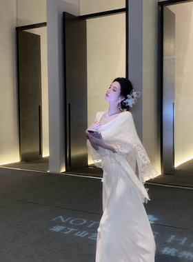 雅乔【京洛佳人披肩】秋季氛围感白月光兔毛羊毛针织镂空花边外搭