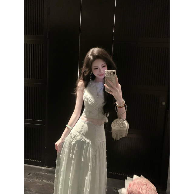 Sun Yaqiao Arctic Wuyu Temperament ສາວຮ້ອນສາມມິຕິລະດັບ lace temperament ເທິງເຄິ່ງຄວາມຍາວ skirt ຊຸດສອງສິ້ນ