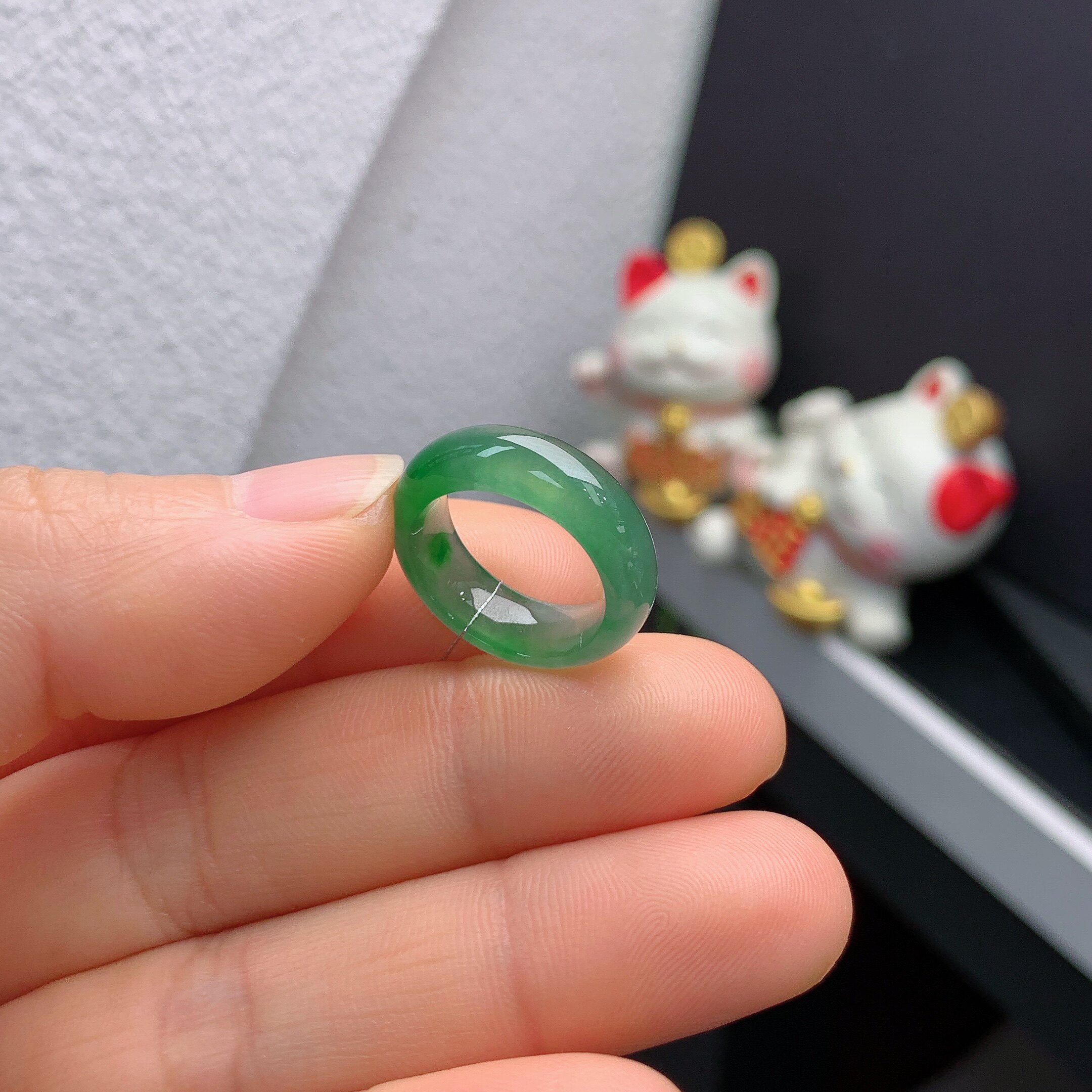 6 circle Myanmar natural jadeite A spicy green ring 161#