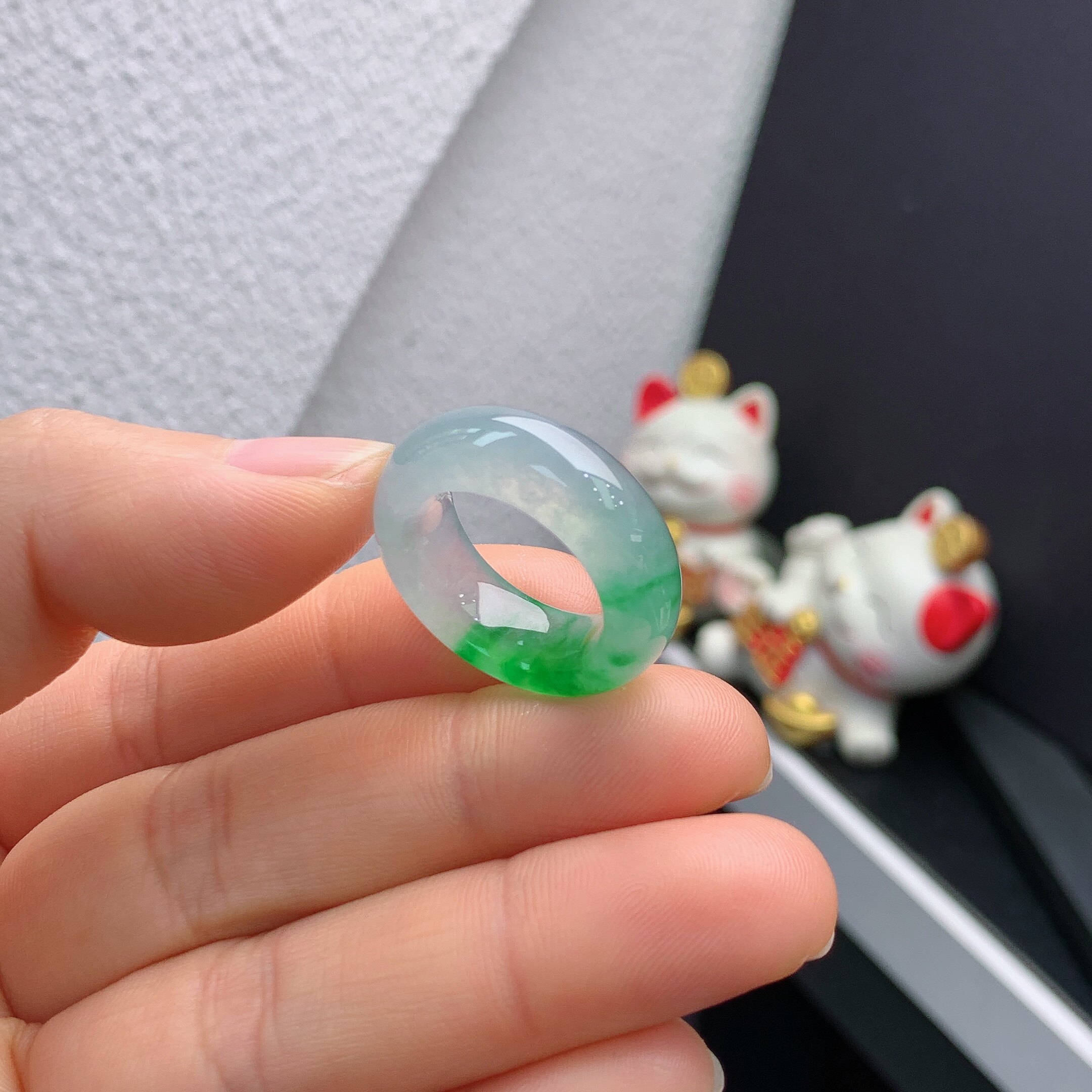 12-13 circle mouth Burmese natural jade A small wide version ice spicy sun green ring A1150#