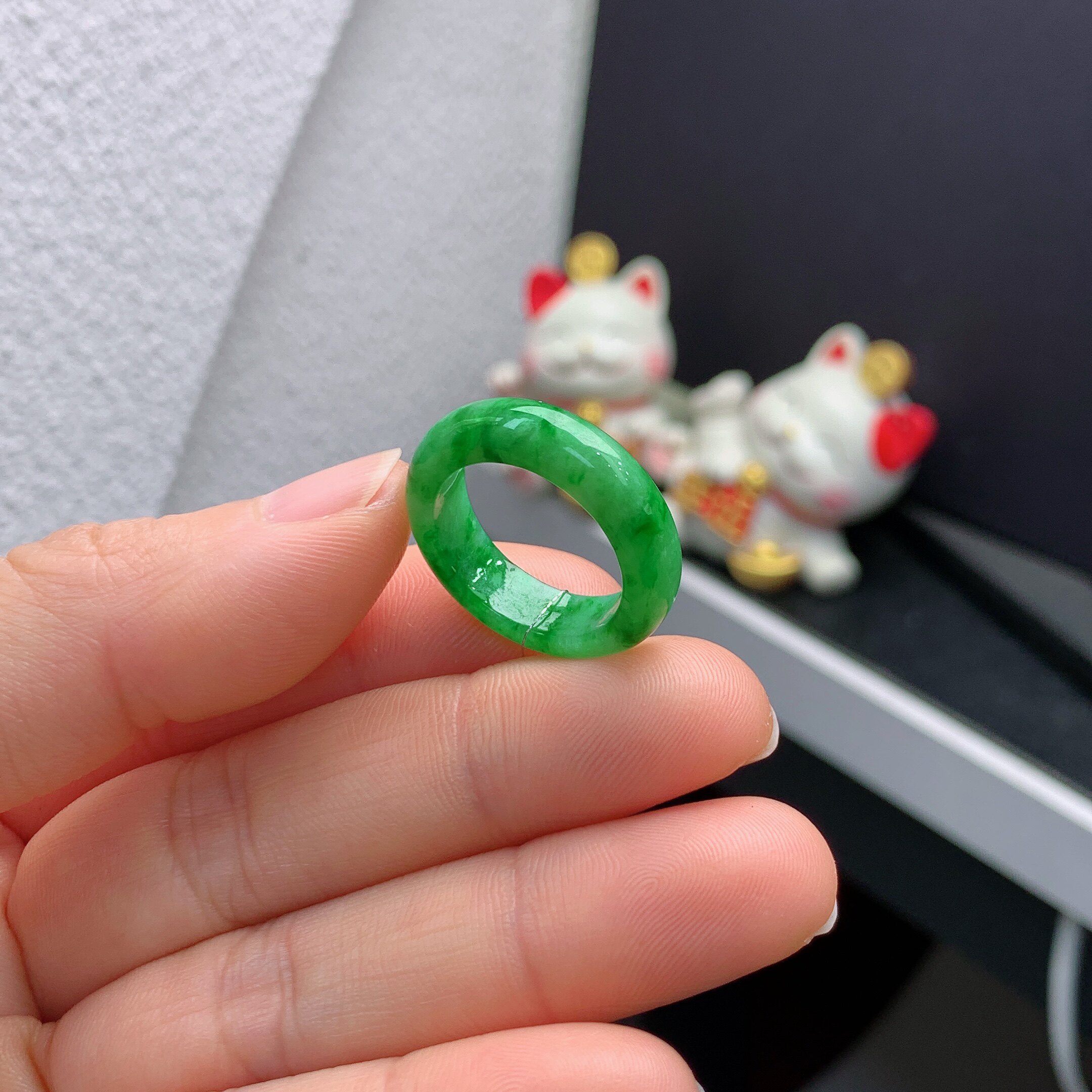 14-15 circle Myanmar natural jade A goods ice piao spicy green ring A934#