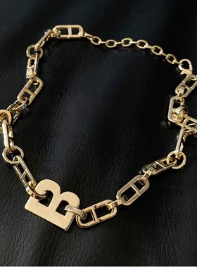 夸张字母轻奢小众朋克风锁骨链