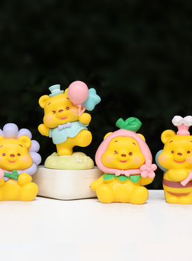 新品潮玩维尼小熊手办系列盲盒