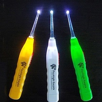 Hand electric digging ear spoons Ear Spoons Hair-in-the-ear spoons can be made with bright earthen spoons with 3 accessories Bring your own three-battery