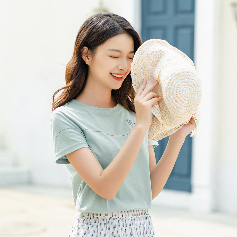  茵曼田田极客T恤