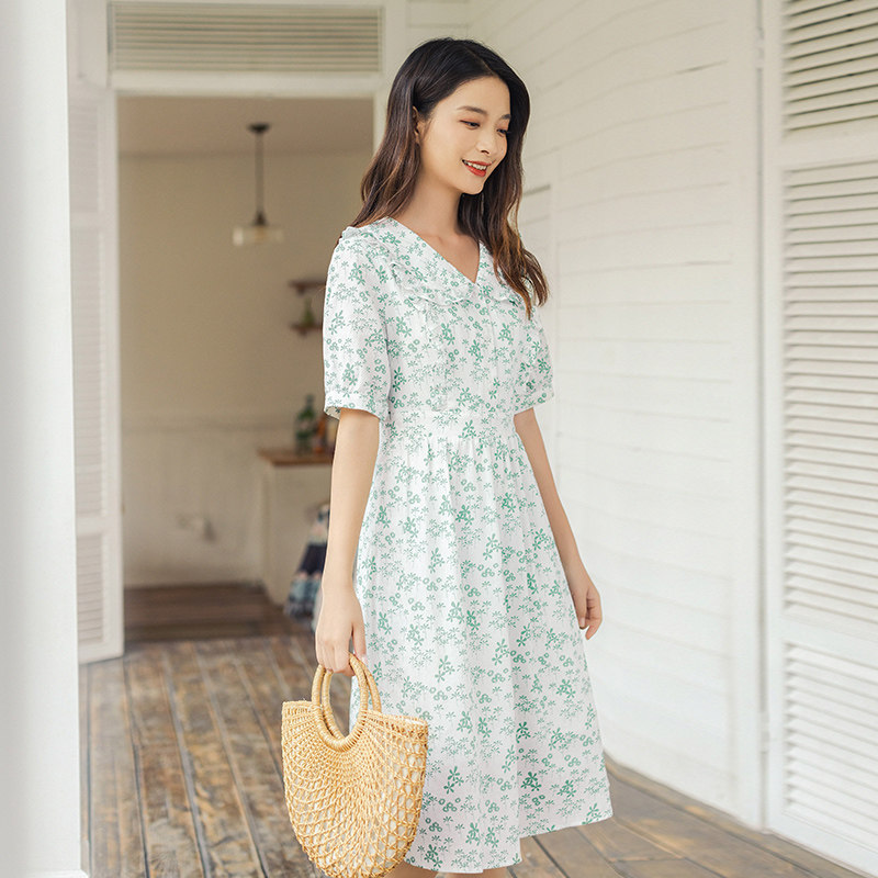  茵曼翰飞连衣裙