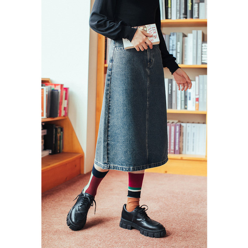 茵曼牛仔2020秋季新款港味包臀裙子 茵曼筱茵半身裙