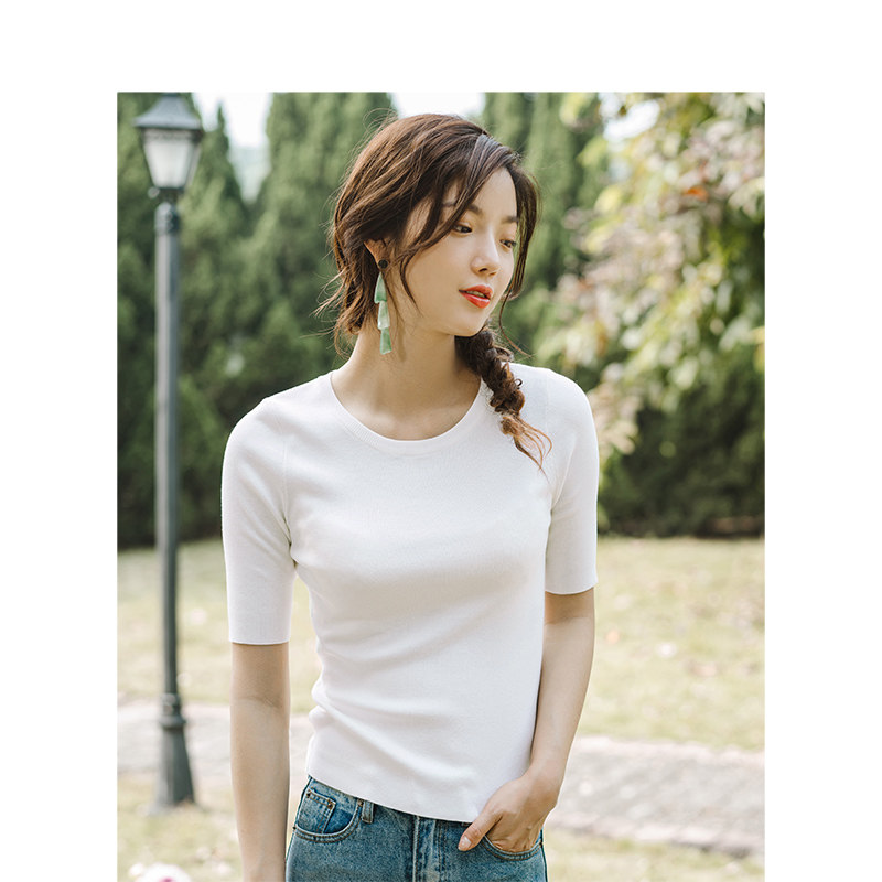  茵曼翰飞毛针织衫