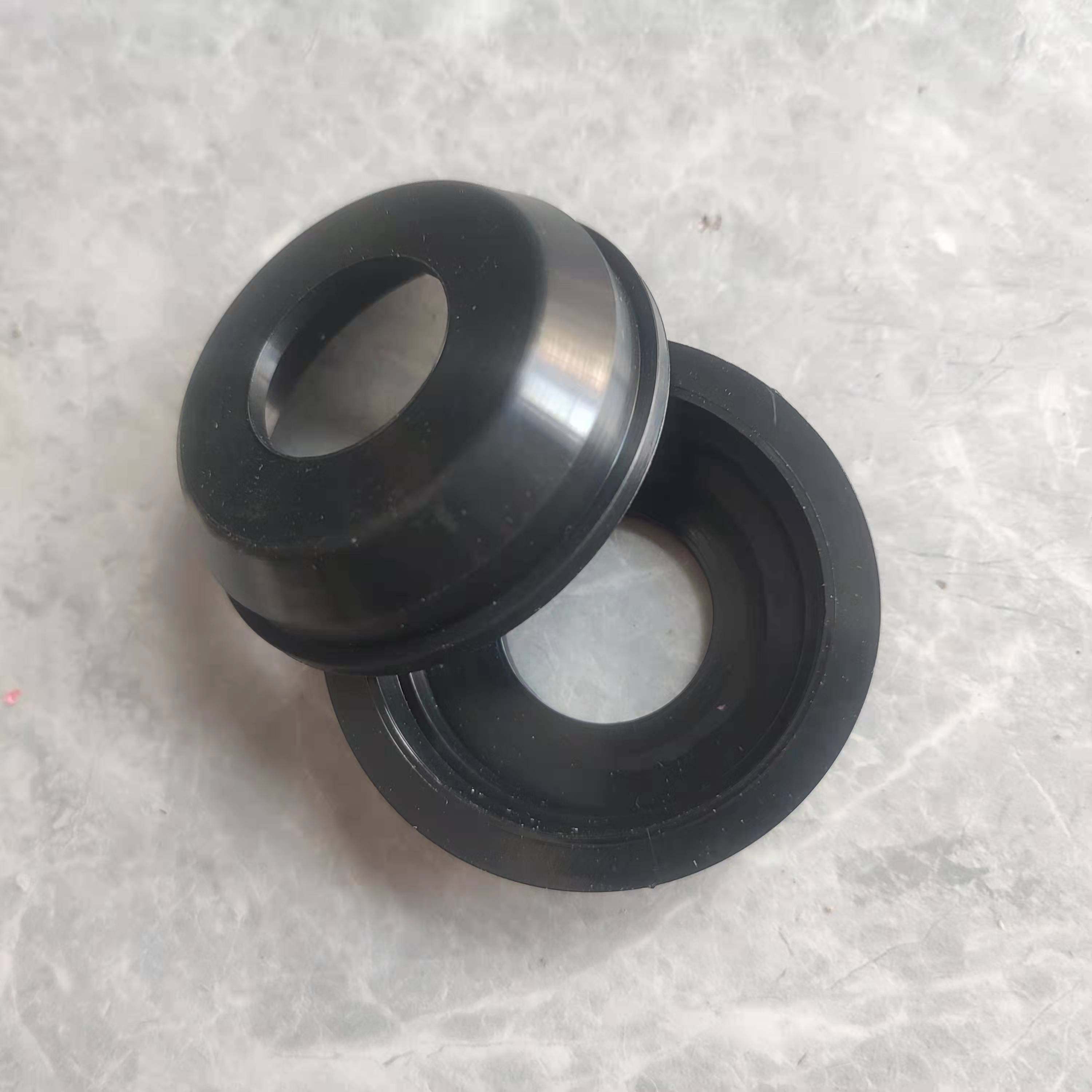 气动穿纱倍捻机轴承壳 黑轴承壳 白轴承壳 通用 内径52中心过孔27,淘宝优惠券,粉丝福利购,淘宝优惠卷