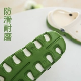 Детские модные тапочки в стиле Crocs, нескользящие мюли для мальчиков, мужские тапочки, пляжная пляжная обувь, удобная обувь, мягкая подошва, подходят для подростков, семейный стиль