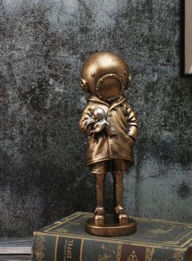 创意个性潜水员摆件办公室客厅电视柜家居桌面装饰品女生节日礼物