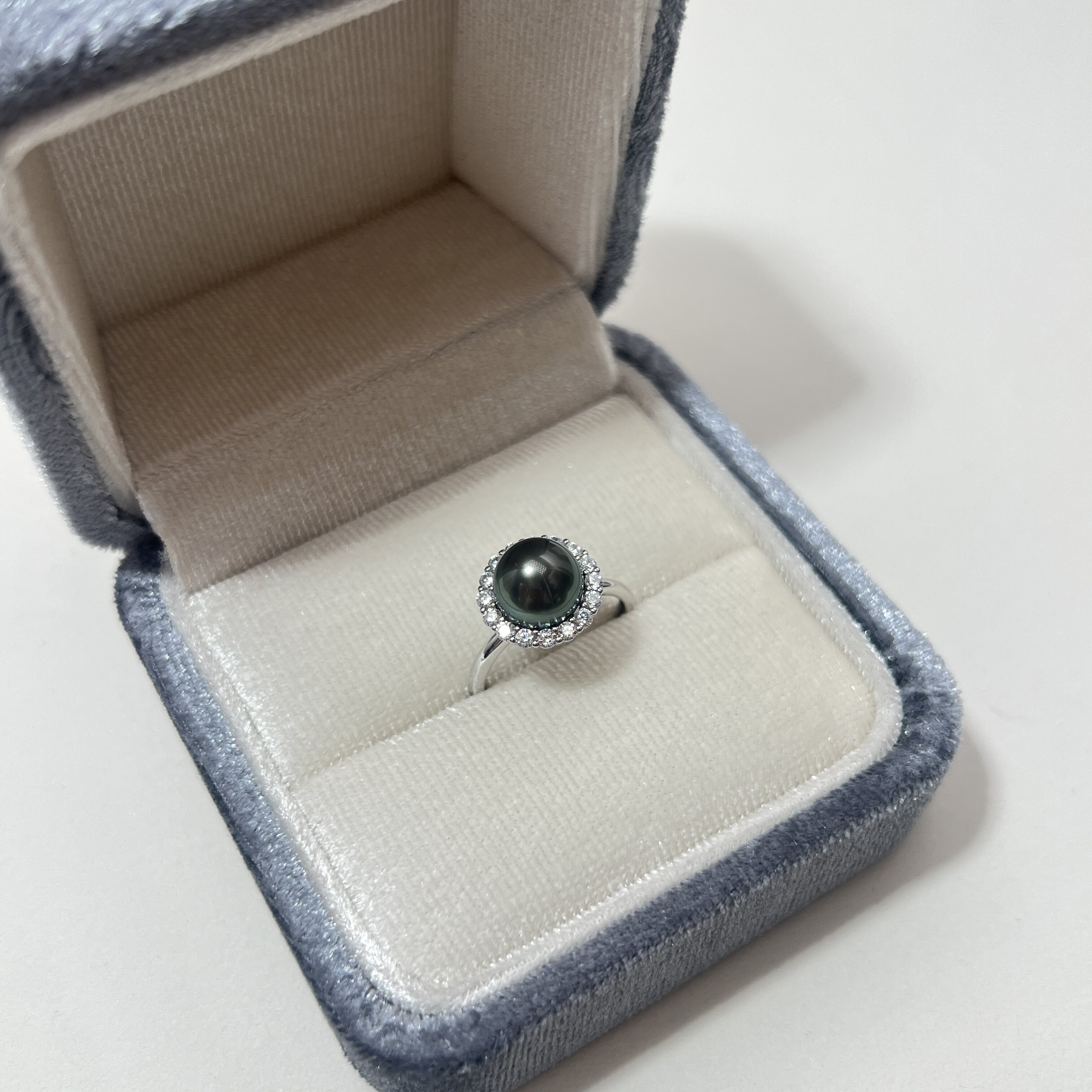 Tahitian black pearl S925 sterling silver sunflower ring, light luxury and high-end gift to girlfriend and best friend with seawater pearls