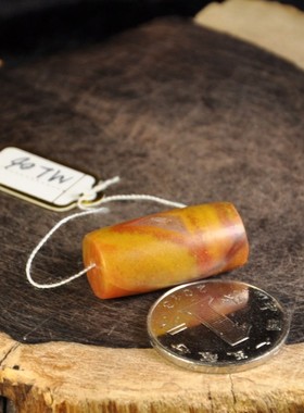 特价战国红玛瑙吊坠鸡油黄