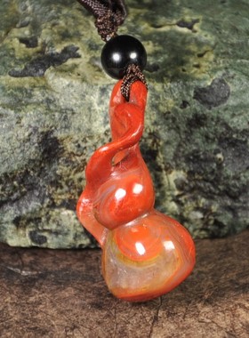 雕件鸡血红天然北票战国玛瑙吊坠