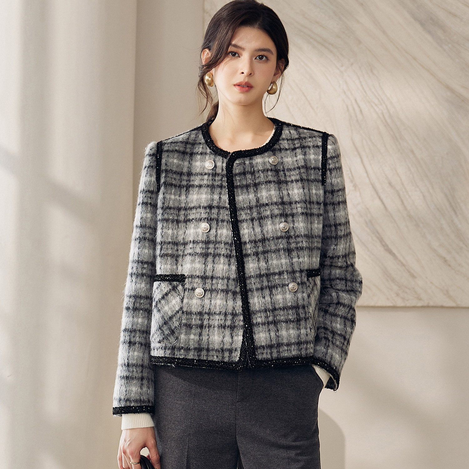 罗衣高级粗花呢短款格子毛呢外套女冬季精致正肩小香风上衣13059,淘宝优惠券,粉丝福利购,淘宝优惠卷