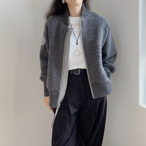 高奢系列高级感羊毛毛呢厚外套灰色短款飞行员夹克女秋冬2026新款 - 图0