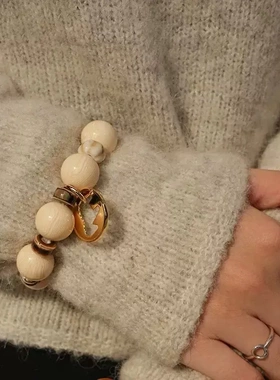 小马画像币手工编织手链小众设计高级感日常百搭象牙果圆模手链女