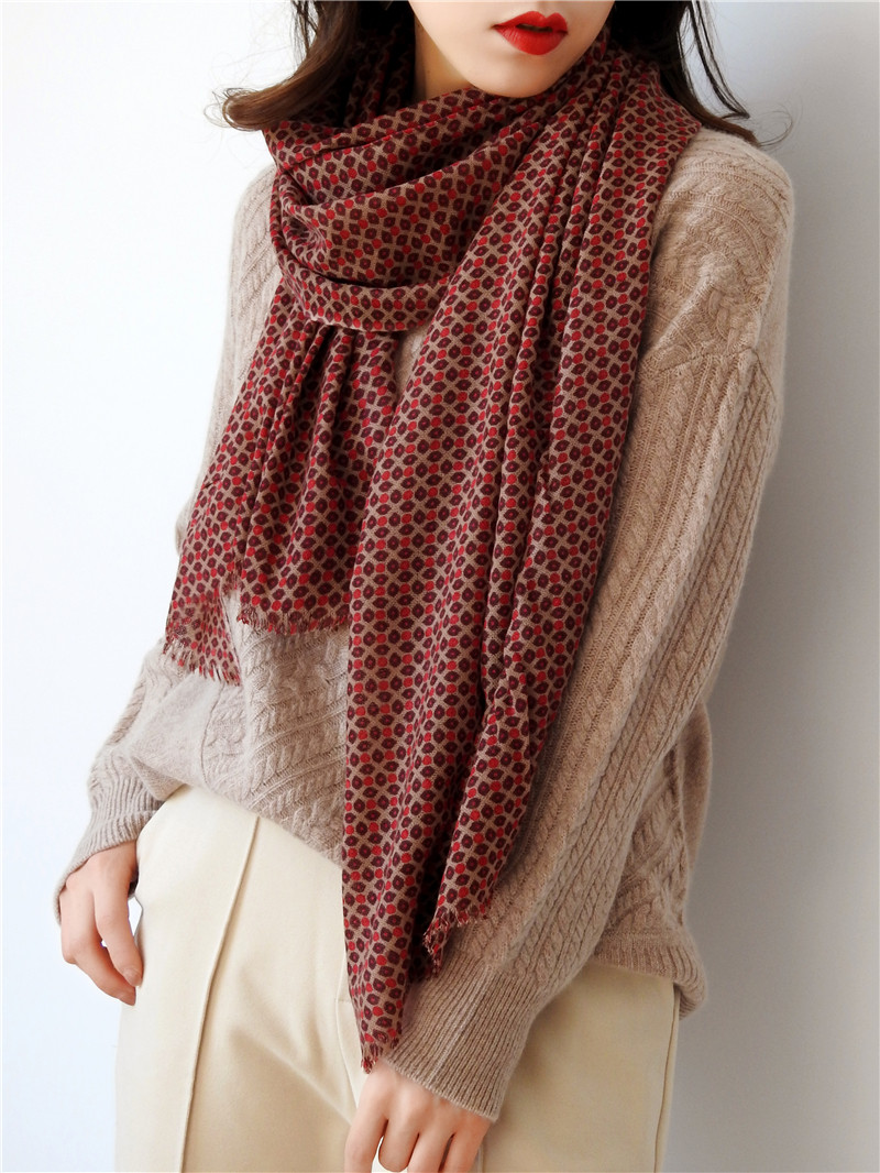 微瑕处理268元一条，纯山羊绒酒红圆点小菱格羊绒围巾女,淘宝优惠券,粉丝福利购,淘宝优惠卷