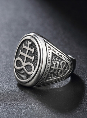 钛钢欧美风复古字母戒指