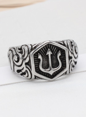 时尚钛钢男款戒指  欧美个性复古间金网红三叉戟男式钛钢戒指指环