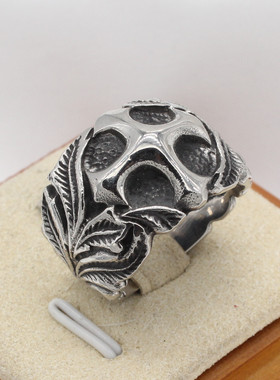 时尚钛钢男款戒指 欧美复古宽版树叶托起立体十字架钛钢戒指指环