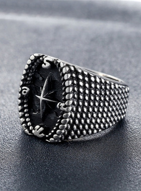 时尚钛钢男款戒指 圆点十字架指南针钢戒指摇滚潮男指环