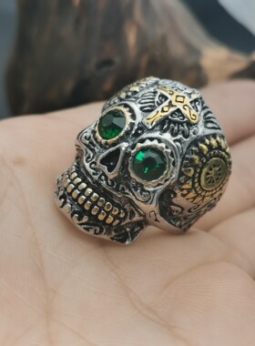 时尚钛钢戒指 欧美嘻哈骷髅头戒指 立体绿钻骷髅头钛钢戒指指环