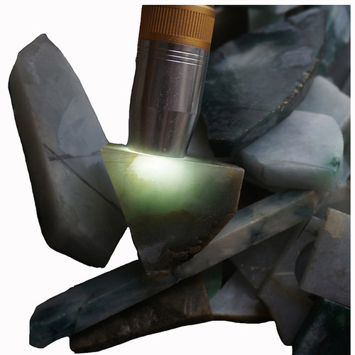 缅甸天然翡翠边角料a货玉石边角料练手料下脚料原石明料学习料 - 图2