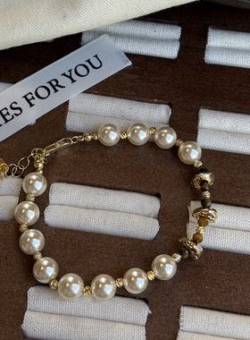 复古施家珍珠手链圆珠子虎眼石手镯法式金色串珠轻奢手饰品精致