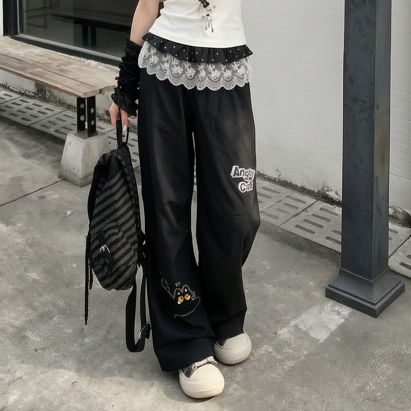 森女部落甜酷风蕾丝屁帘设计感休闲裤女夏黑色裤子小个子阔腿长裤