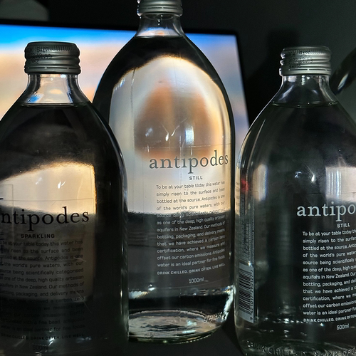 新西兰antipodes绮怡寰彼极进口天然矿泉水500ml*24瓶家庭饮用水 - 图2