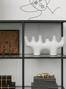 现代设计师款陶瓷抽象雕塑摆件样板间售楼部玄关书柜软装饰品摆件