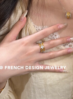 超美法式轻奢布契风镂空四叶草戒指 S925纯银 优雅浪漫气质