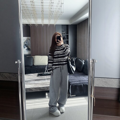 大码女装2025年胖mm秋冬装新款条纹打底衫T恤内搭上衣 - 图1