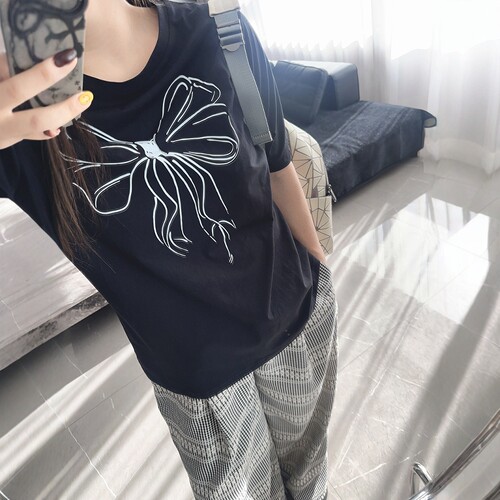 线条蝴蝶结 大码女装胖mm2025年早春装新款显瘦减龄短袖半袖t恤 - 图0