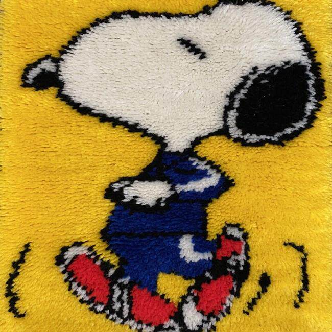 学生手工DIY毛线段段绣史努比卡通动物地毯坐垫椅垫材料包