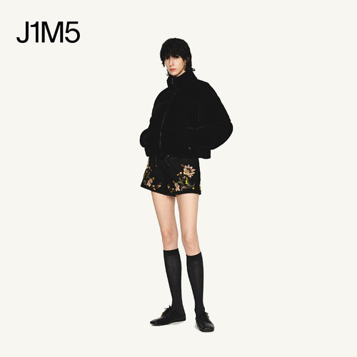 【正品授权】INTO THE EAST 25秋冬 丝绒立领羽绒服/花柄刺绣短裤 - 图2