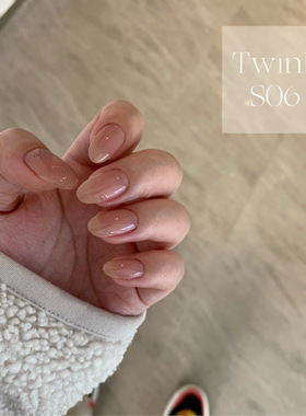 TwinL罐装彩色甲油胶裸色