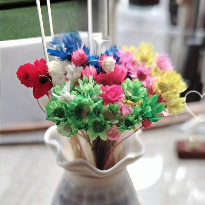 巴西小星花滴胶口红制作材料迷你小雏菊干花天星菊超小装饰插花瓶,淘宝优惠券,粉丝福利购,淘宝优惠卷