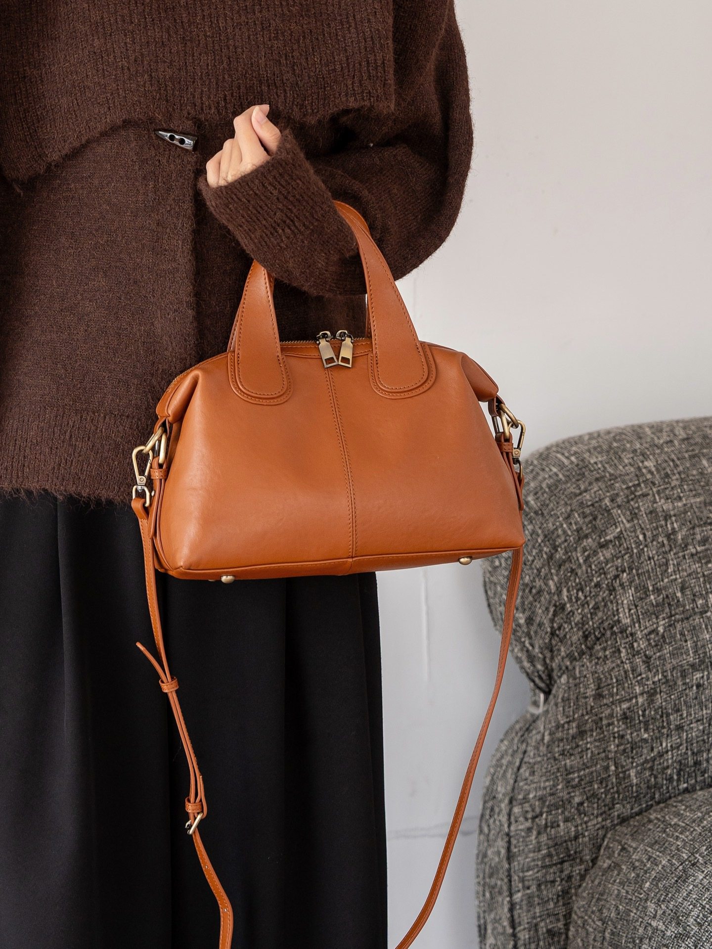 实体批发2025新款女士手提秋冬植鞣皮大容量波士顿包高级感斜挎包,淘宝优惠券,粉丝福利购,淘宝优惠卷