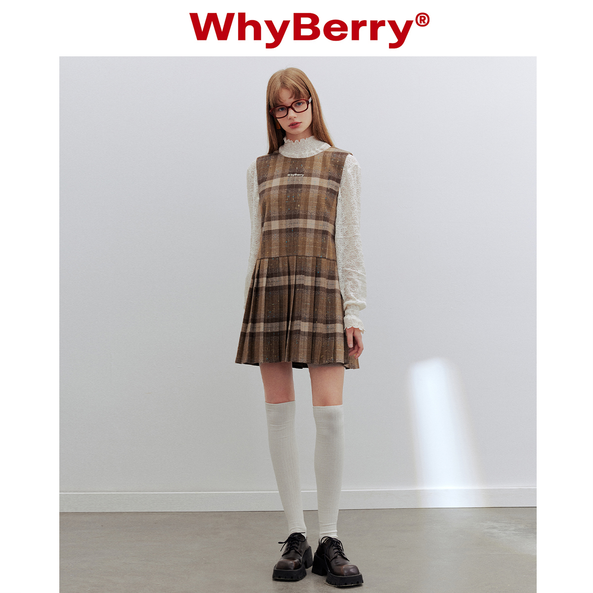 WhyBerry 24SS“时髦预科生”短款无袖连衣裙小个子背心裙制服女 - 图1