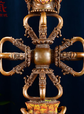 风格质朴尼泊尔手工摆件