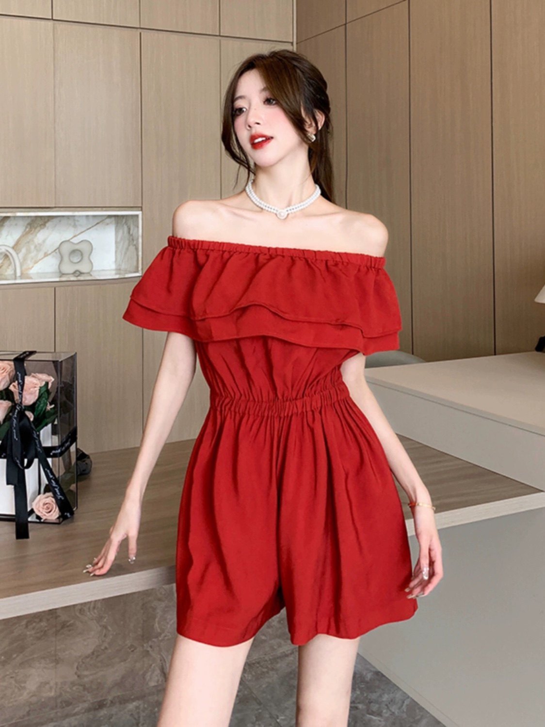 露肩连体裤甜美炸街减龄女夏新显瘦显白海边度假拍照上镜洋气短裤,淘宝优惠券,粉丝福利购,淘宝优惠卷