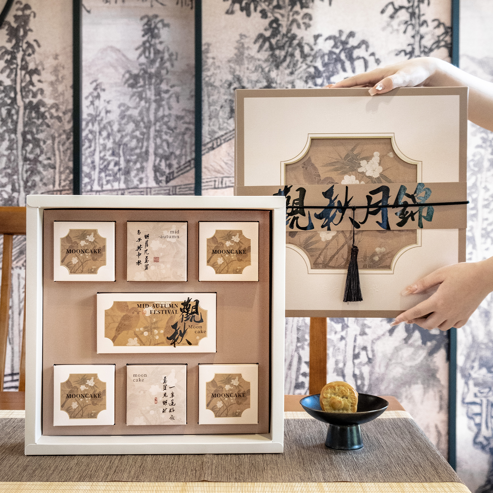 2025新款中秋月饼礼盒包装盒 冰皮高档蛋黄酥8粒礼品盒空盒盒子 - 图2