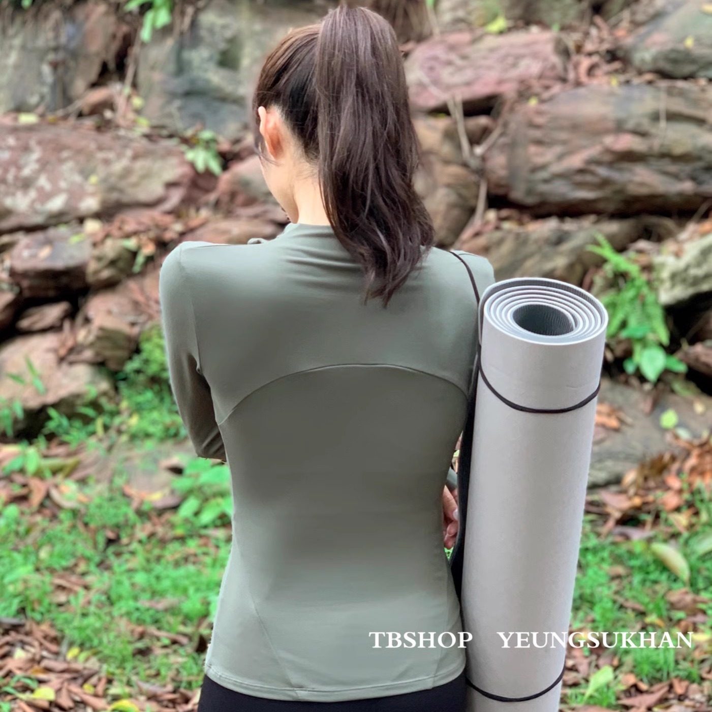 YEUNGSUKHAN  半高领运动夹克*秋冬经典瑜伽外套修身保暖健身外穿,淘宝优惠券,粉丝福利购,淘宝优惠卷