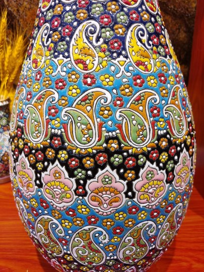 Iranian ceramic handicrafts tabletop vases earthenware decoration Bogu rack ornaments new home soft decoration company opening gifts