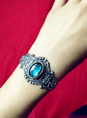 尼泊尔纯银手工雕花镶嵌宝石手镯925银复古拉长石开口可调节镯子
