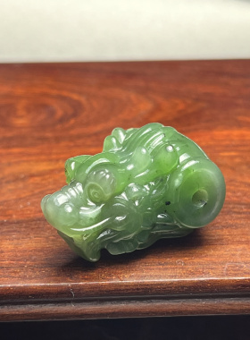 和田碧玉龙头三通一体佛头