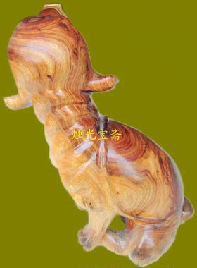 香樟木狗富贵狗风水摆件